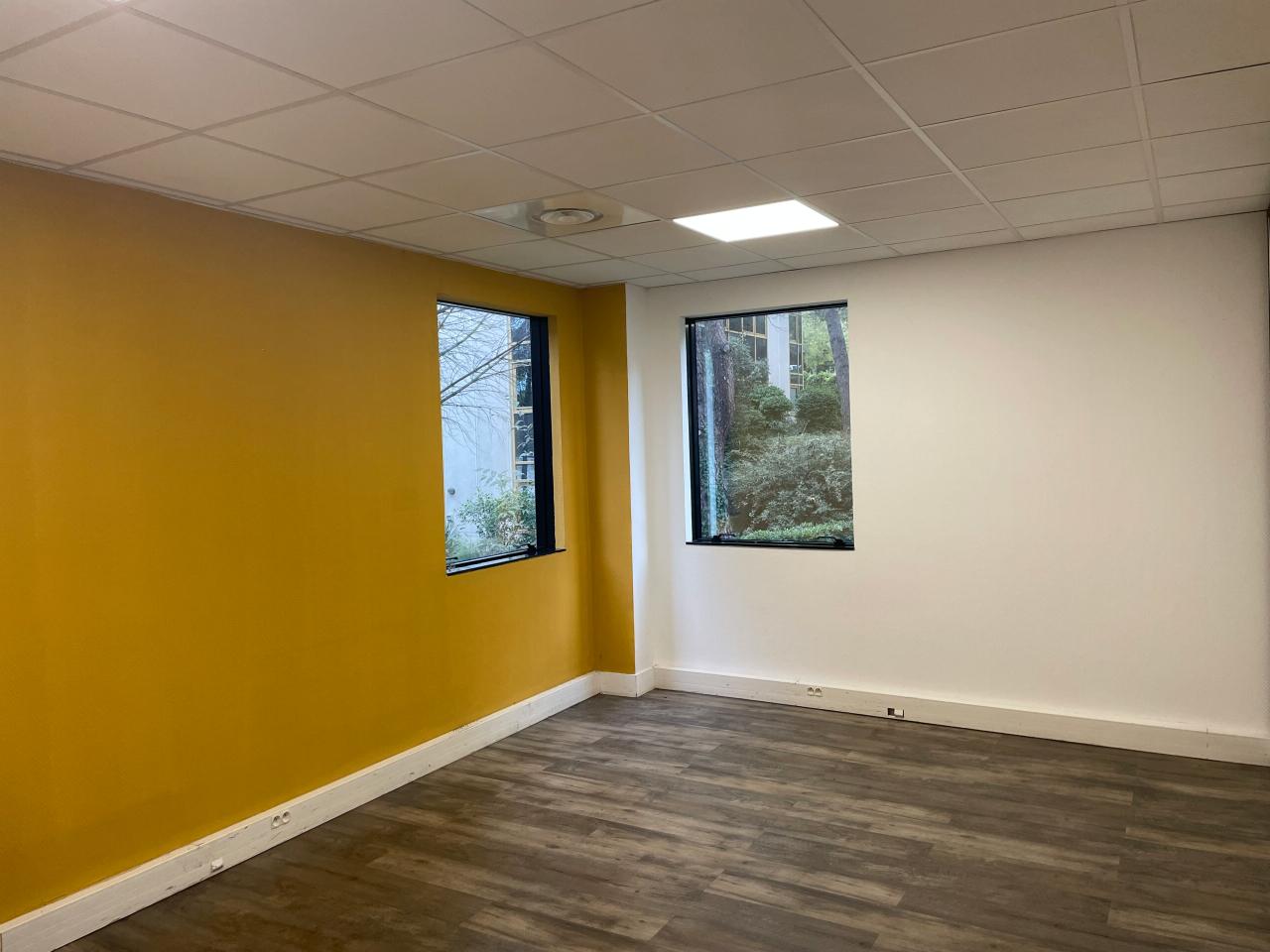 Bureau Aix-en-Provence 538m² Location bureau Aix-en-Provence Bouches-du-Rhône OLBUR2115140 9